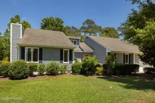 304 Lord Granville Drive, Morehead City, NC 28557 – photo 2: Front view