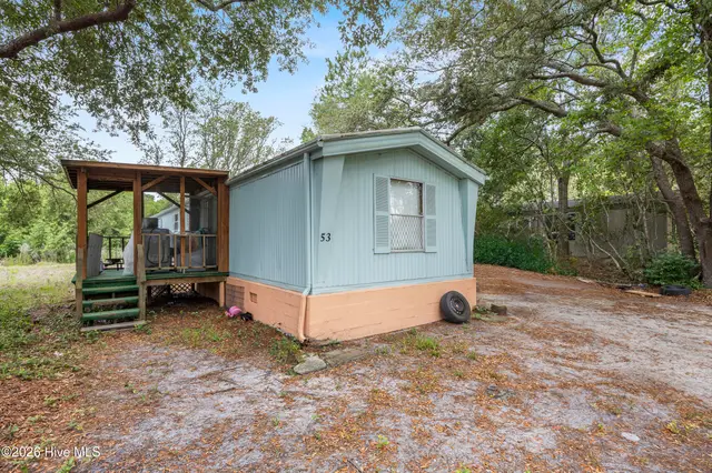 53 Elm Road, Southport, NC 28461