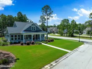 3997 Wyndmere Drive, Southport, NC 28461 – photo 5: Welcoming Front Porch
