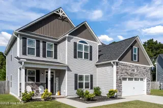 607 Coral Reef Court, Sneads Ferry, NC 28460 — 5-bedroom home in Bridgeport, Sneads Ferry, NC, photo 1 of 65: 4-print-02