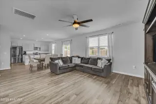 236 Tributary Circle, Wilmington, NC 28401 – photo 11: 012_img_4921_267
