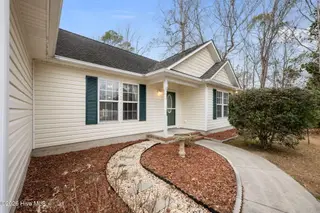613 Hollywood Boulevard, Havelock, NC 28532 – photo 3: 5-web-or-mls-DSC_7172