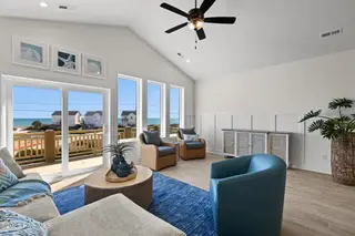 747 N Topsail Drive, Surf City, NC 28445 – photo 6: IMG_2597
