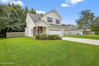 2022 W T Whitehead Drive, Jacksonville, NC 28546 – photo 2: 2