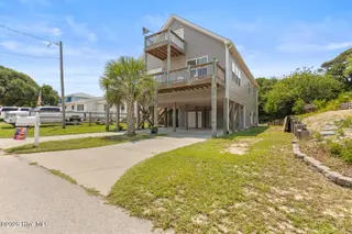 127 Eastview Drive, Emerald Isle, NC 28594 – photo 3: eastview-3
