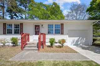 700 Henderson Drive, Jacksonville, NC 28540 – photo 2: 2-web-or-mls-05