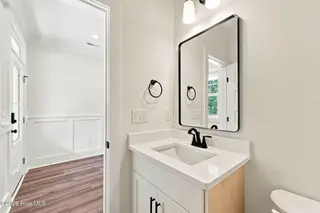 132 Pine View Boulevard, Beaufort, NC 28516 – photo 17: Half Bath