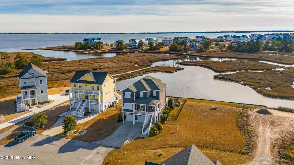 525 Sanders Lane, Newport, NC 28570 – photo 1 of 57: Stunning home on Sanders Creek
