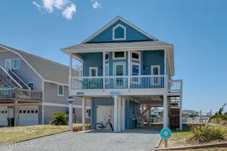 1904 Ocean Boulevard, Topsail Beach, NC 28445 – photo 4: 1904OceanBoulevard-3