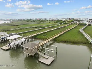 6634 Kings Lynn Drive, Oak Island, NC 28465 – photo 8: 6634 Kings Lynn pict31