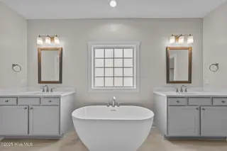 984 Hunter Grace Drive, Winterville, NC 28590 – photo 21: 39-web-or-mls-LHV_1987