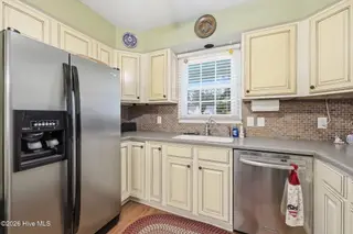 345 Carolina Pines Boulevard 6, New Bern, NC 28560 – photo 19: 19-web-or-mls-IMG_6760_edit