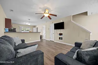 307 Glen Cannon Drive, Jacksonville, NC 28546 – photo 5: Living Room