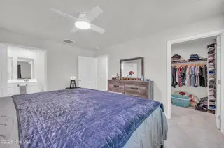 1053 Sharron Creek Drive, Shallotte, NC 28470 — 3-bedroom home in Sharron Creek Crossing, Shallotte, NC, photo 15 of 36: 1053 sharron crk dr-00019