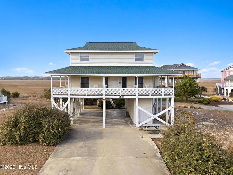 1290 Ocean Boulevard W, Holden Beach, NC 28462 – photo 1 of 36: 1-web-or-mls-CAMMediaLLC.com 41