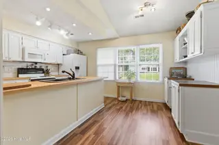 1820 Caracara Drive, New Bern, NC 28560 – photo 10: 1820 Caracara Drive, New Bern, NC 28560