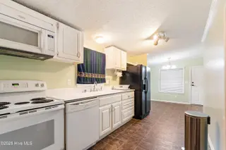 266 Morse Drive, Hubert, NC 28539 — 3-bedroom manufactured home, Hubert, NC, photo 19 of 41: DSC_6866