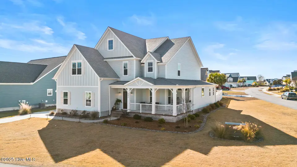 592 Moss Lake Lane, Holly Ridge, NC 28445 – photo 1 of 61: summerhouse-12