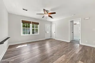 360 Gun Club Drive, Pinehurst, NC 28374 — 3-bedroom home in Village Acres, Pinehurst, NC, photo 11 of 46: 11-web-or-mls-IMG_8365