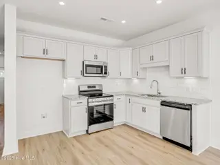 251 Townhome Lane 251, Southern Pines, NC 28387 – photo 12: DSC01588_89_90_91_92Interior02