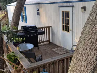 2882 Six Pence Drive SW, Supply, NC 28462 — 2-bedroom manufactured home in Buccaneer Hills, Supply, NC, photo 8 of 33