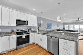 202 N Fort Fisher Boulevard A-3, Kure Beach, NC 28449 — 4-bedroom condo in Kure Beach Villas, Kure Beach, NC, photo 15 of 64: 016_img_6588_27