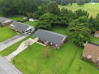 106 Stratford Road, Havelock, NC 28532 – photo 7: 5-web-or-mls-DJI_20260824102113_0289_D_e