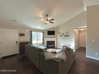 206 Westfield Drive, Richlands, NC 28574 – photo 11: IMG-1859-jpg