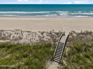 130 N Permuda Wynd Drive, North Topsail Beach, NC 28460 – photo 6: 20250509173005774759000000-o