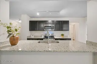 4225 Meadowview Lane, Rocky Mount, NC 27804 — 4-bedroom home in Fairfield, Rocky Mount, NC, photo 13 of 49: 32-4225 Meadowview Ln-32