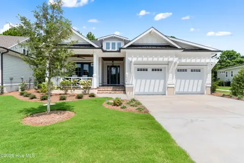 3864 Reserve Club Drive, Southport