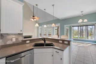 6509 Walden Pond Lane, Southport, NC 28461 — 3-bedroom home in Winding Creek, Southport, NC, photo 5 of 72: 6509WaldenPondLn - 12