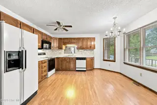 1113 Riverside Avenue, Elizabeth City, NC 27909 – photo 12: Kitchen/Dining Combo