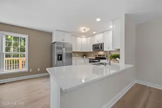106 Dolphin Drive, Hampstead, NC 28443 — 3-bedroom home in Hideaway Shores, Hampstead, NC, photo 11 of 57