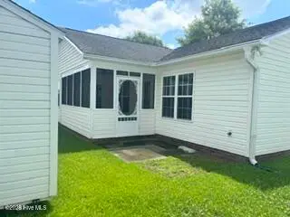307 Louisia Mae Way, New Bern, NC 28560 – photo 2: IMG_9653