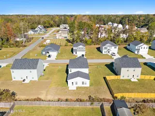511 Sandy Hollow Drive, Jacksonville, NC 28540 – photo 5: JAC-SandyHollow-Givens-511 SandHollowDr-