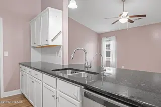 323 Woolard Trail, New Bern, NC 28560 — 3-bedroom home in West Crossroads, New Bern, NC, photo 19 of 41: 24-web-or-mls-DSC_7795