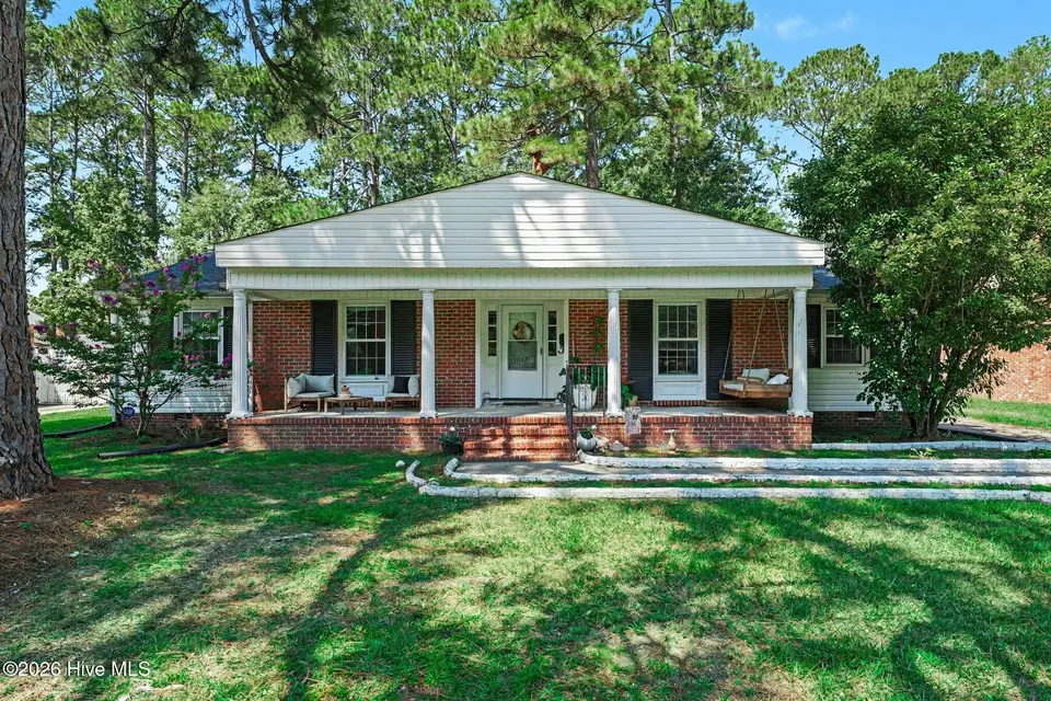 1017 S Claiborne Street, Goldsboro, NC 27530 – photo 1 of 27: 002_file_5194