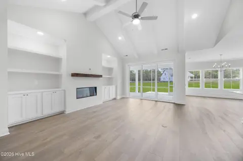 4102 Sea Salt Street 98, Leland
