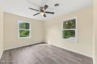 2707 Alabama Avenue, New Bern, NC 28560 — 2-bedroom home in Oakside, New Bern, NC, photo 19 of 54: edroom 1