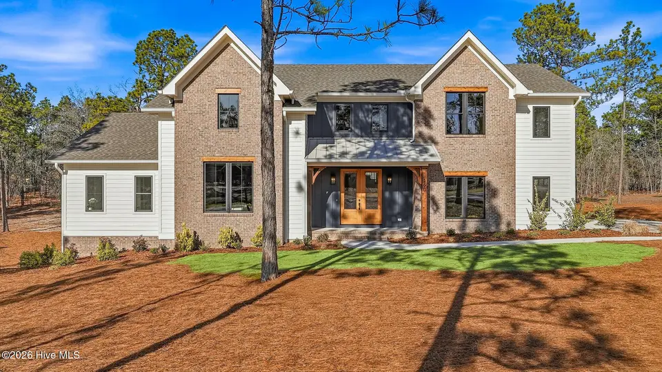 160 Sugar Sand Lane, West End, NC 27376 – photo 1 of 49: Front