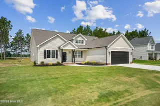 117 N Rabbit Run Drive, Smithfield, NC 27577 – photo 3: 05-117 N Rabbit Run Dr-5