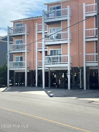 1615 Carolina Beach Avenue N Apt E3, Carolina Beach, NC 28428 — 1-bedroom condo in Seascape, Carolina Beach, NC, photo 1 of 38