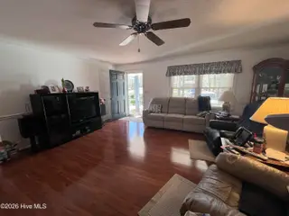 5312 Trent Woods Drive, Trent Woods, NC 28562 – photo 7: Living Space