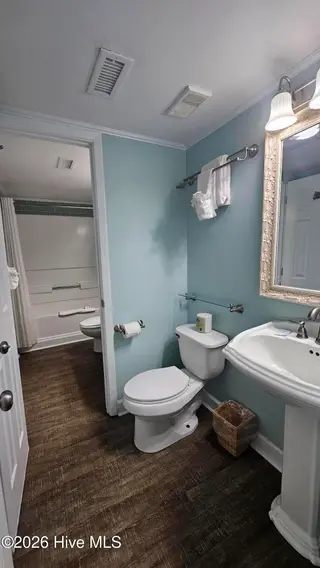 2700 N Lumina Avenue Unit 811, Wrightsville Beach, NC 28480 — 1-bedroom condo in Shell Island Resort, Wrightsville Beach, NC, photo 15 of 44
