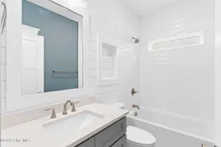 228 NE 56th Street, Oak Island, NC 28465 – photo 15: 15-web-or-mls-CAMMediaLLC.com (15 of 34)