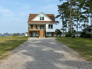 123 Pungo View Road, Belhaven, NC 27810 – photo 1: street side