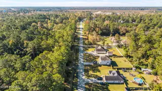 520 Stately Pines Road, New Bern, NC 28560 – photo 13: 13-web-or-mls-DJI_20251031111035_0572_D