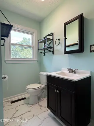 18 White Oak Street, Jacksonville, NC 28540 – photo 17