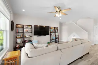 212 Taylorwood Drive, Beaufort, NC 28516 – photo 13: Open concept living space